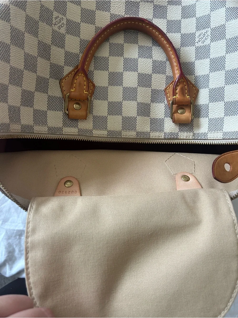 Louis Vuitton speedy 35